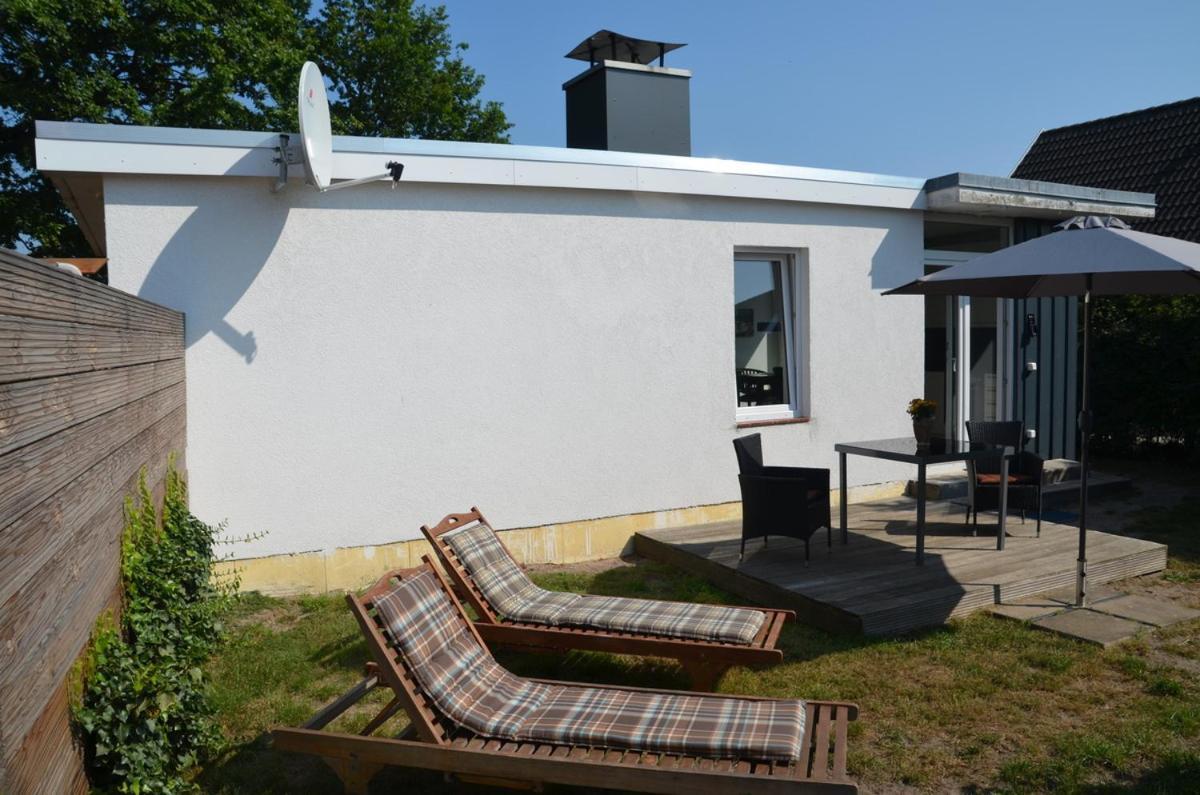 Ferienhauser Lensterstrand Exterior photo